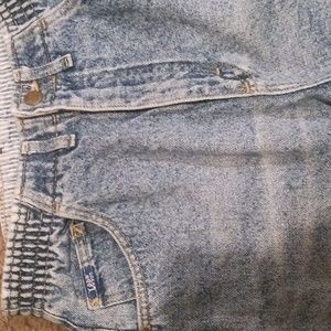 VINTAGE LEE high waisted mom jeans!